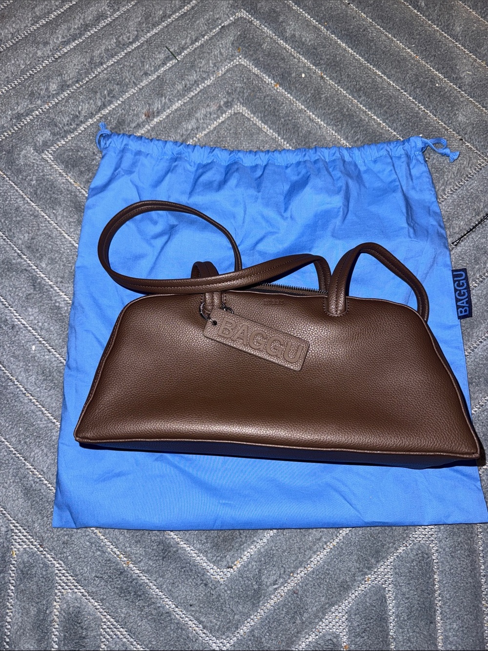 BAGGU Chocolate Brown Pebbled Leather Messenger Bag